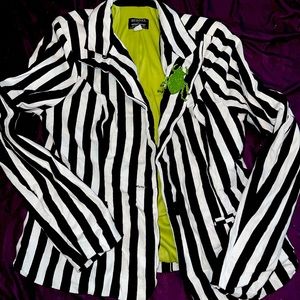 Beetlejuice x Unique Vintage Blazer